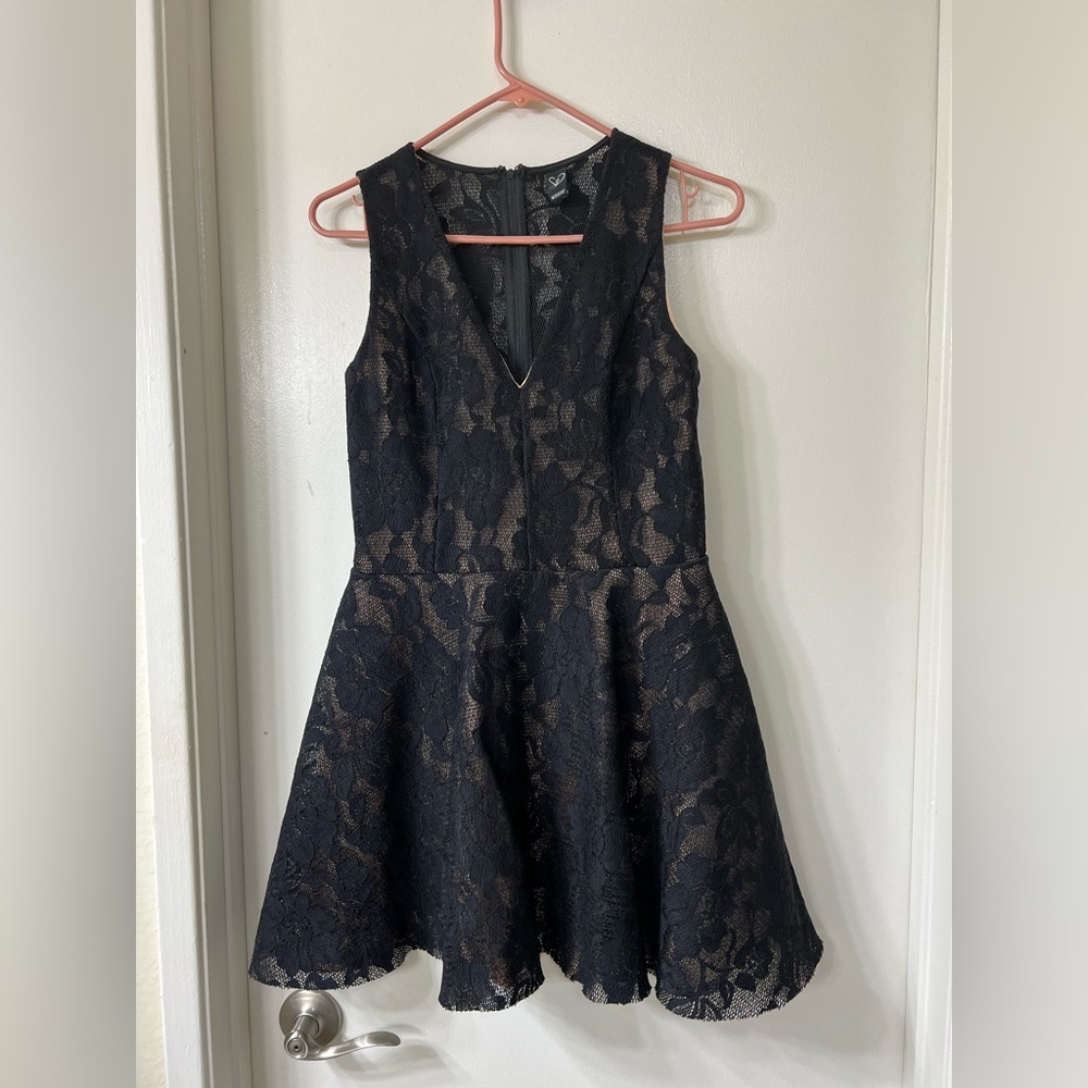 Windsor black lace mini dress size L